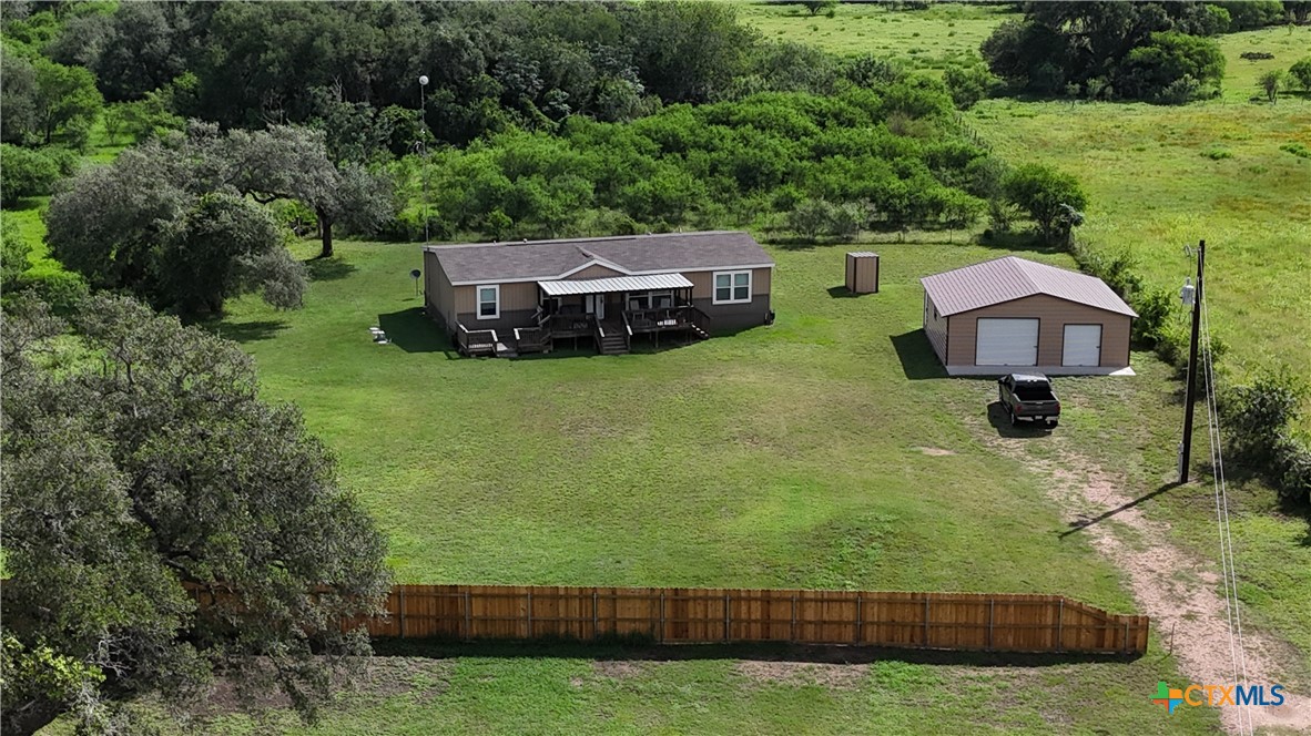 main property photo 6