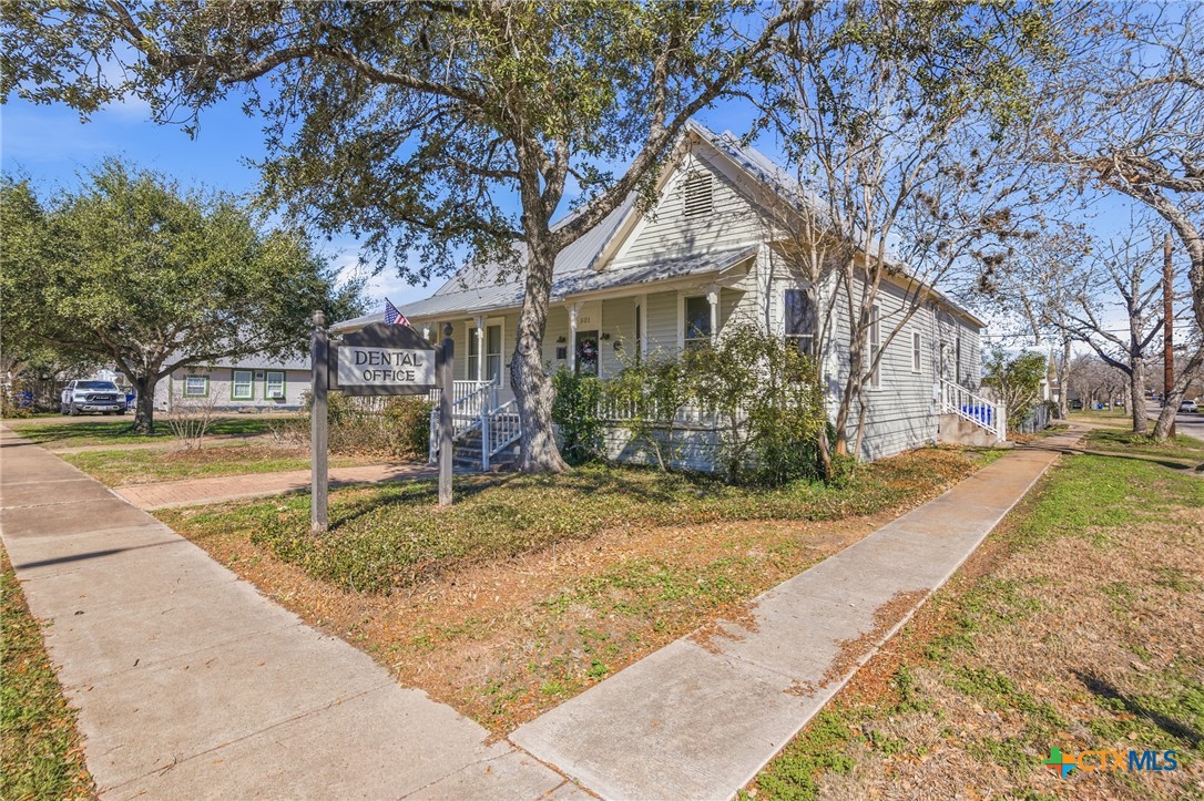 main property photo 17