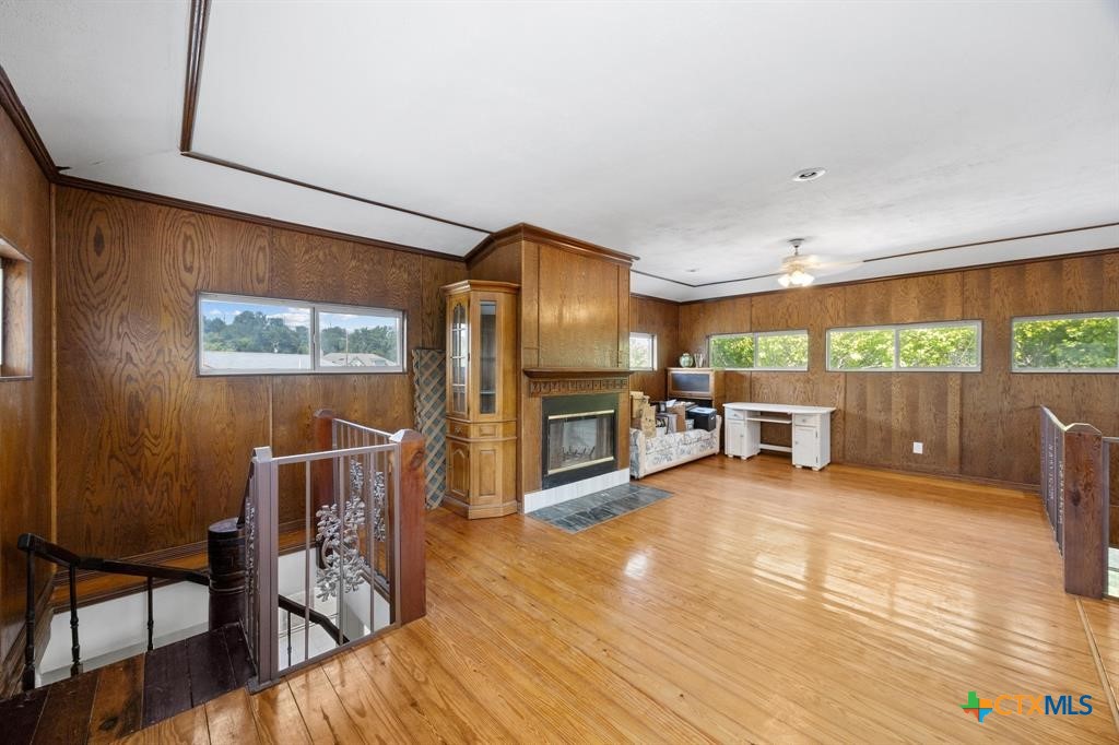 main property photo 17