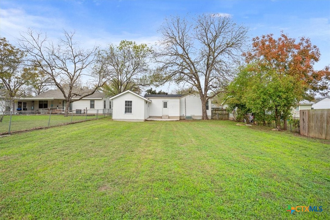 main property photo 23