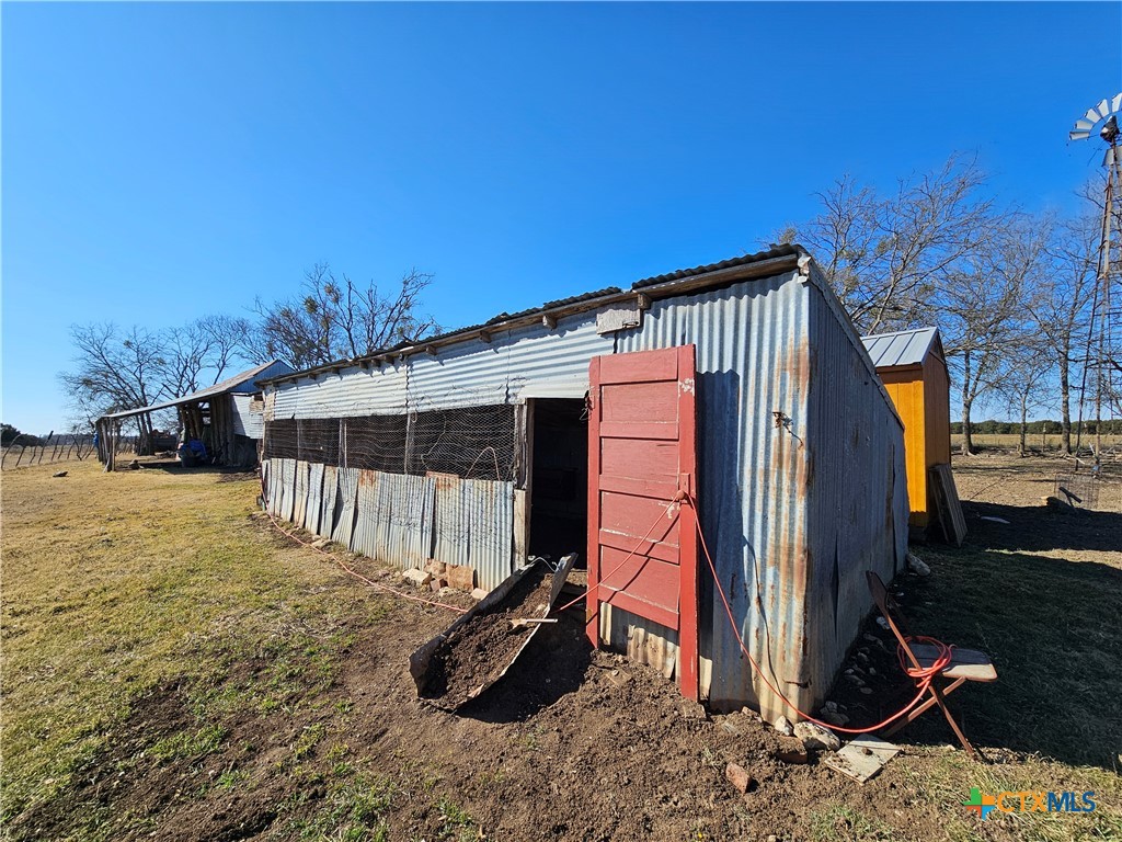 main property photo 29