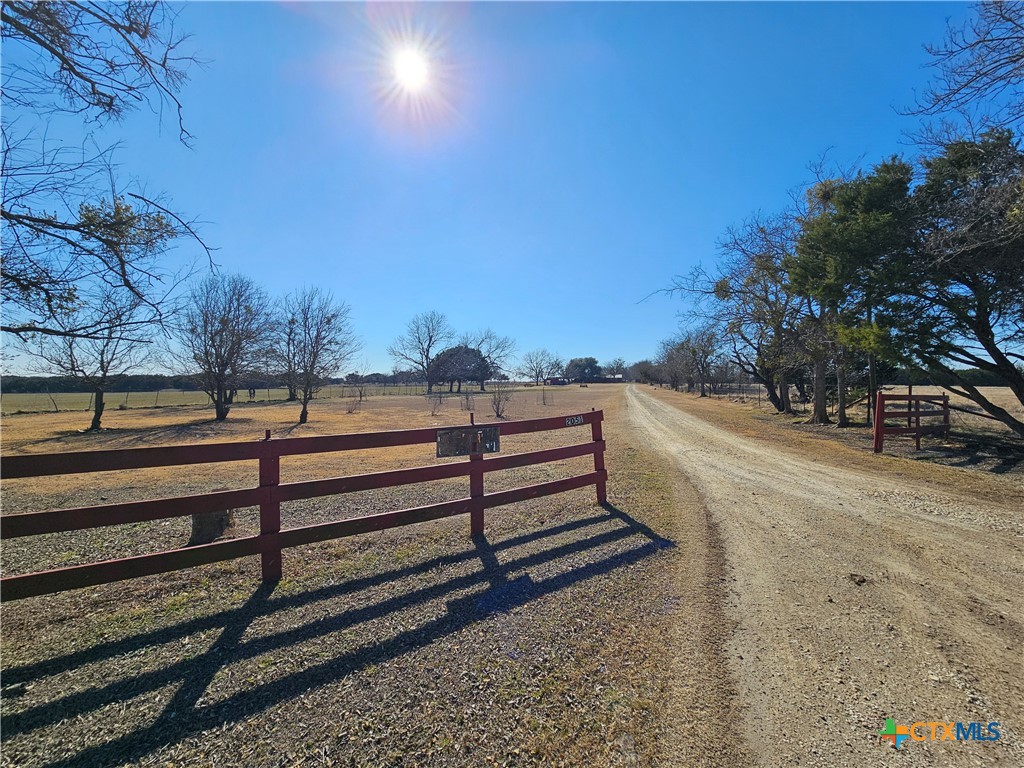 main property photo 33
