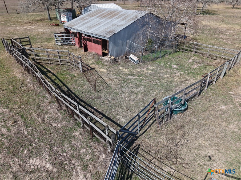 main property photo 29