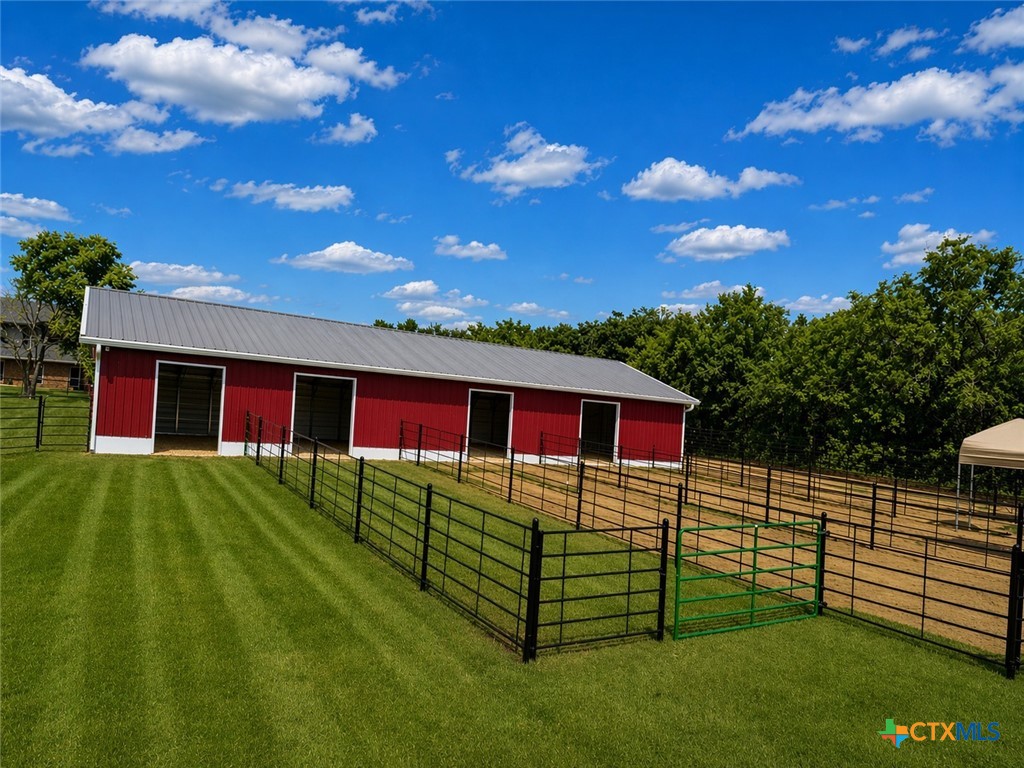 main property photo 27