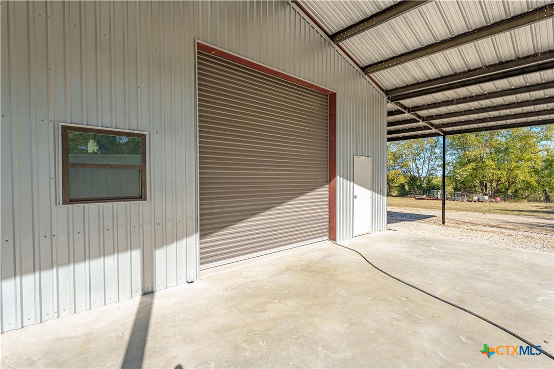 main property photo 11