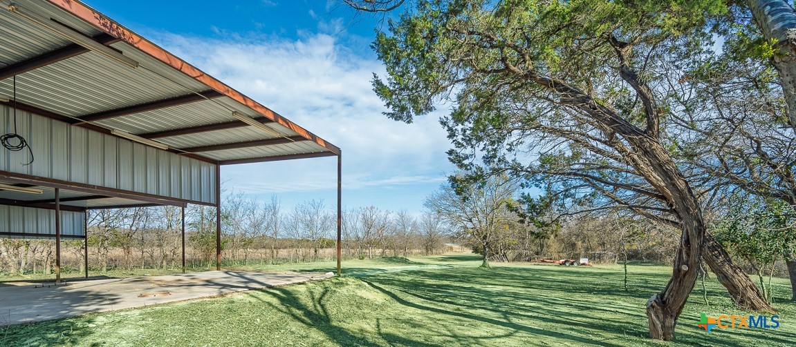 main property photo 37