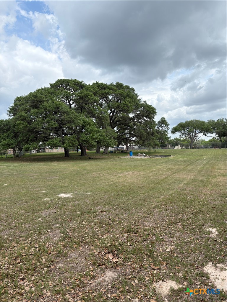 main property photo 23