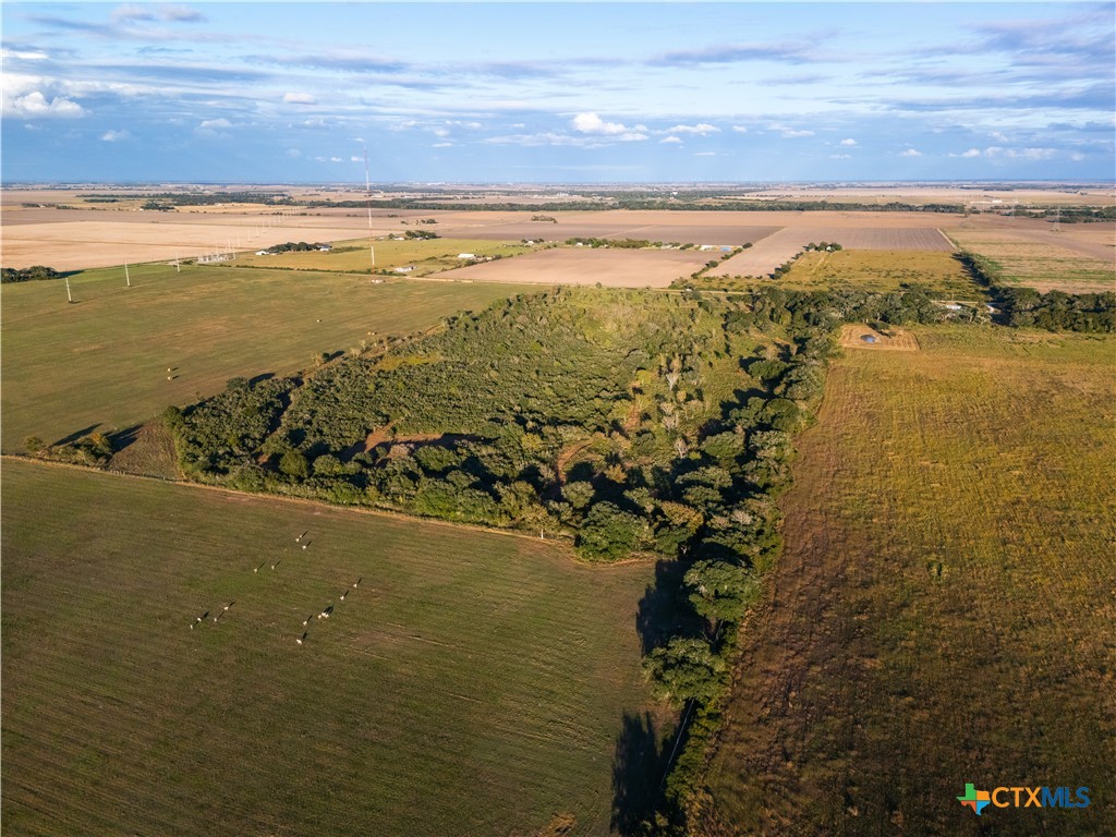 main property photo 9