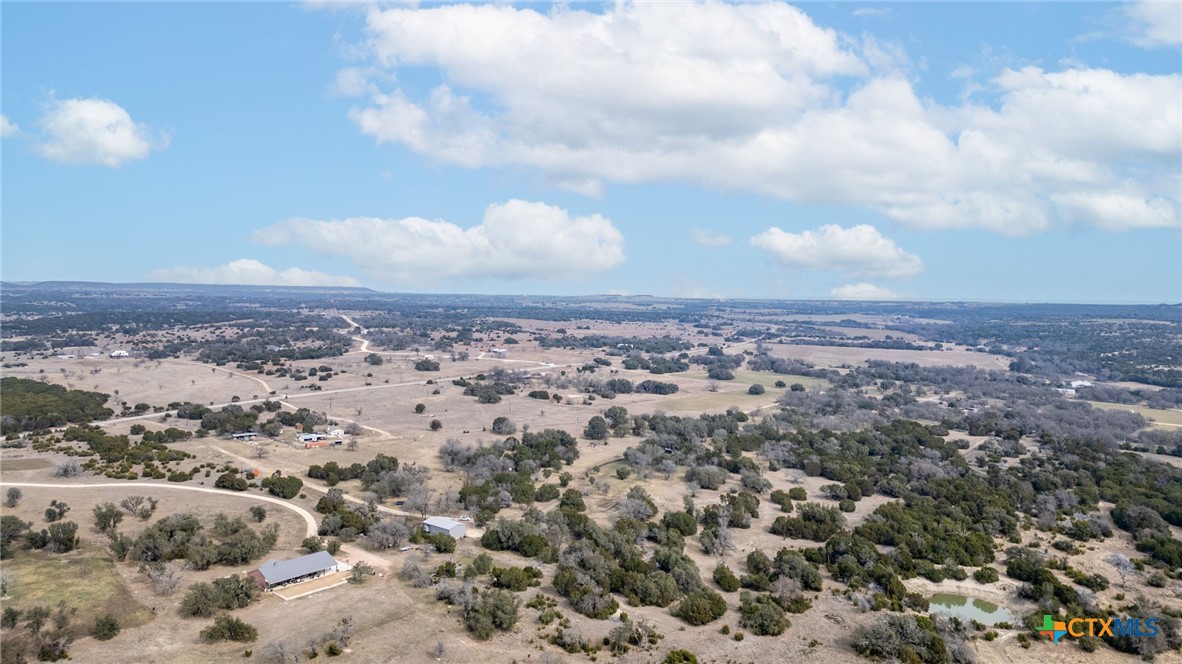main property photo 10