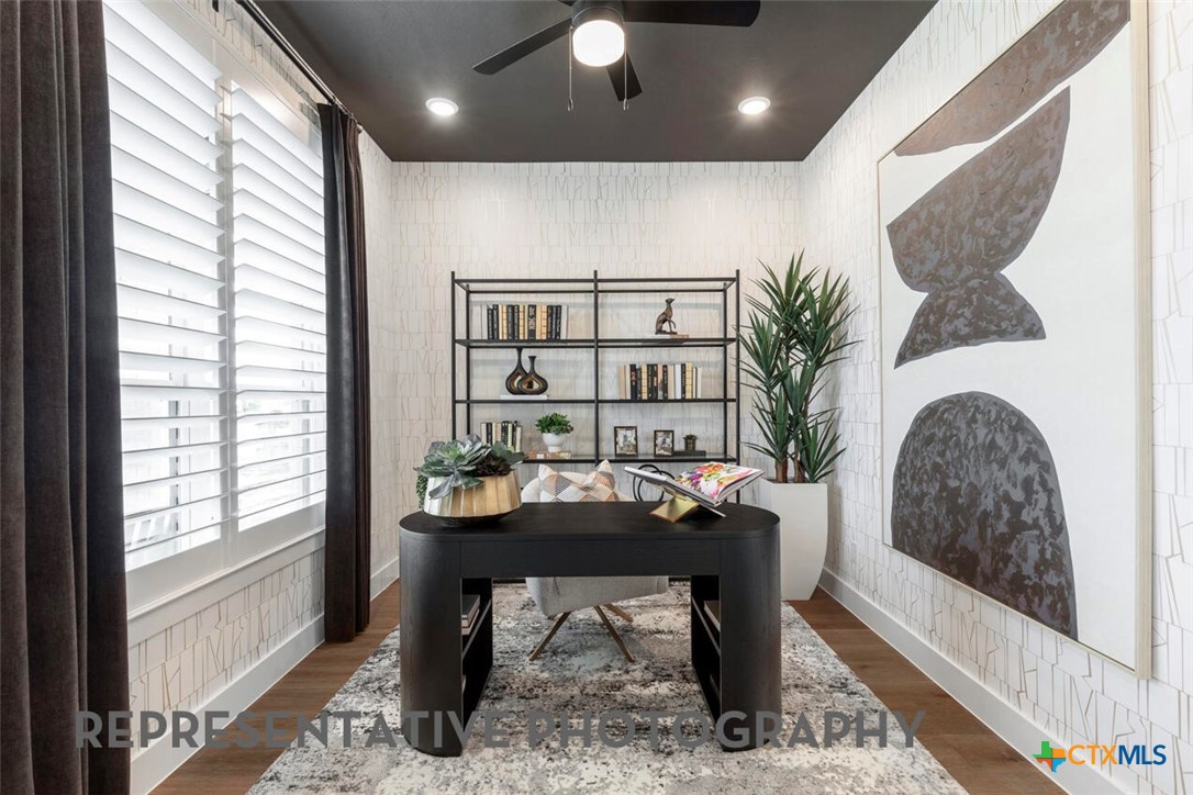 main property photo 22