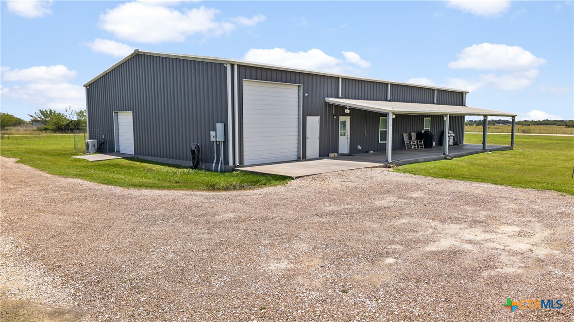 main property photo 29