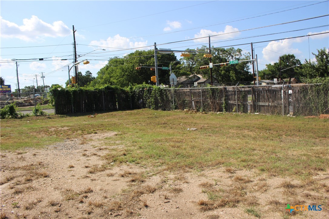 main property photo 15