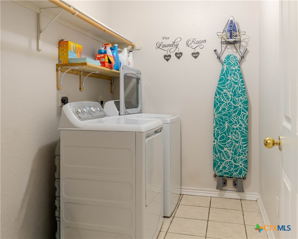 main property photo 23