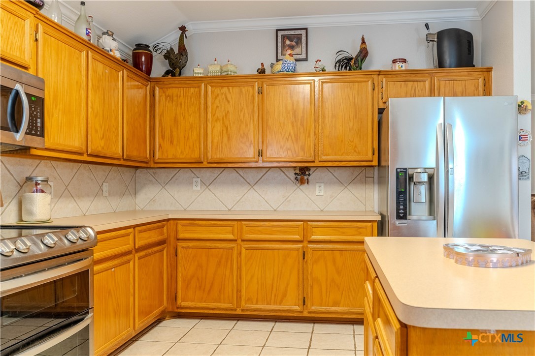 main property photo 9