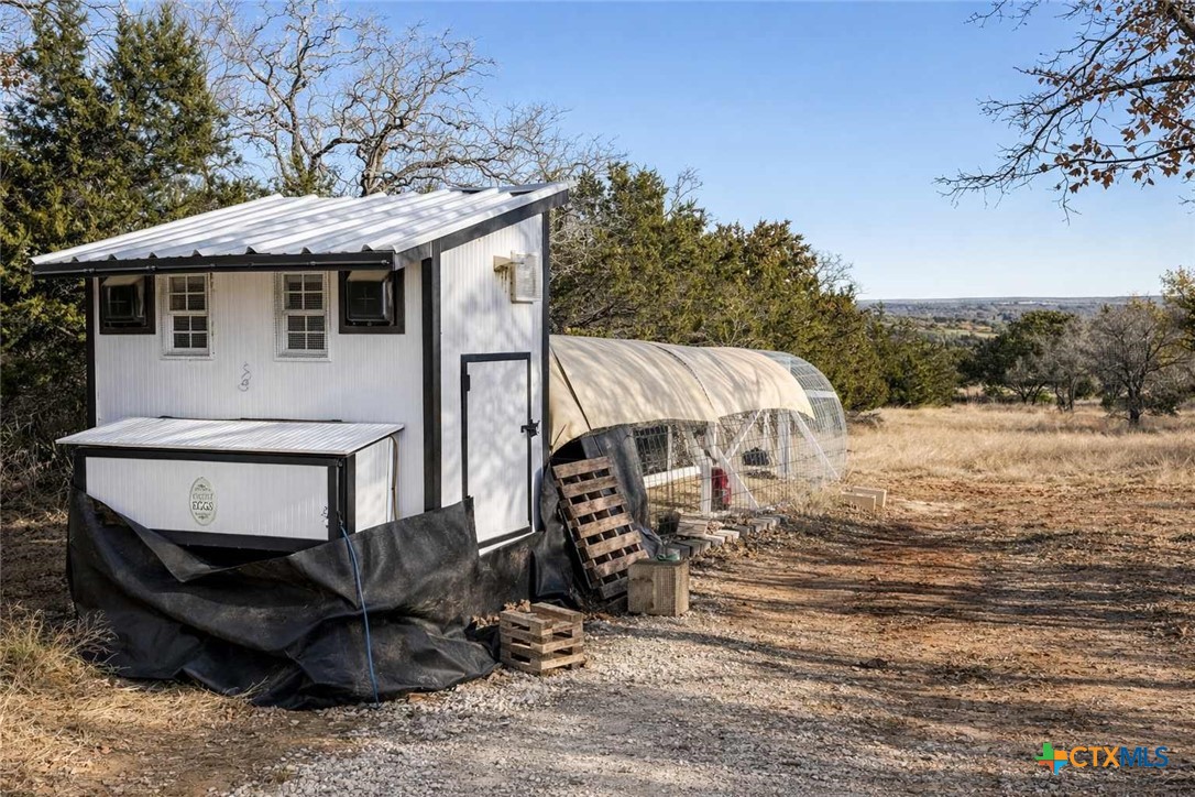 main property photo 35