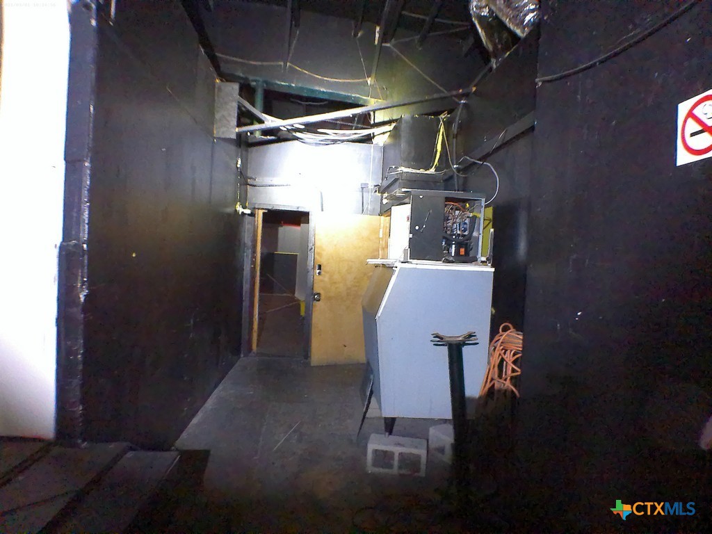 main property photo 19