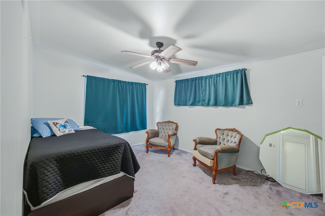main property photo 13