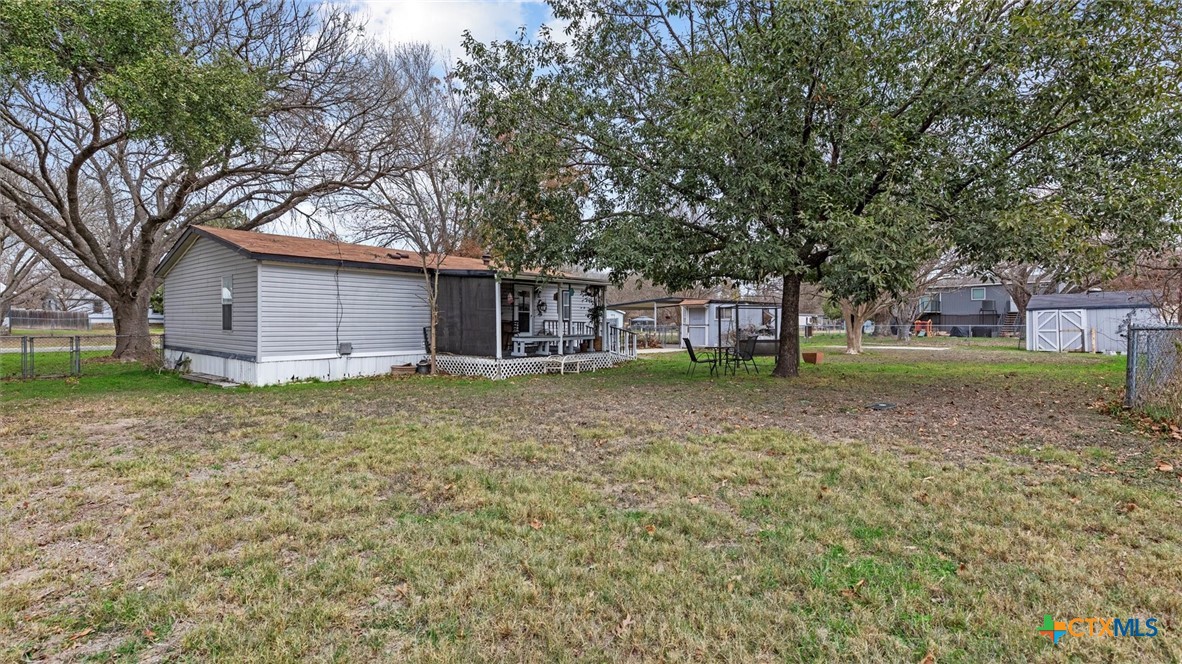 main property photo 19
