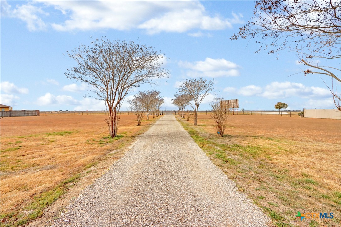 main property photo 29
