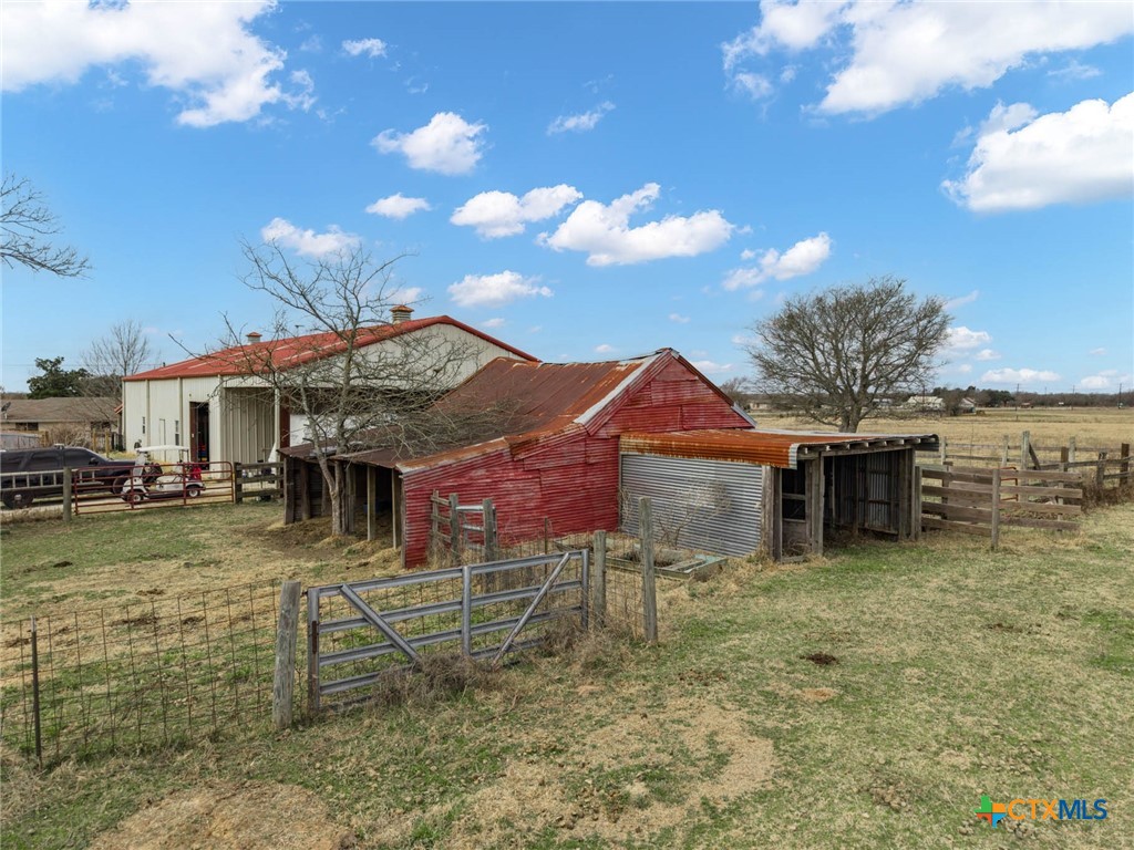 main property photo 39