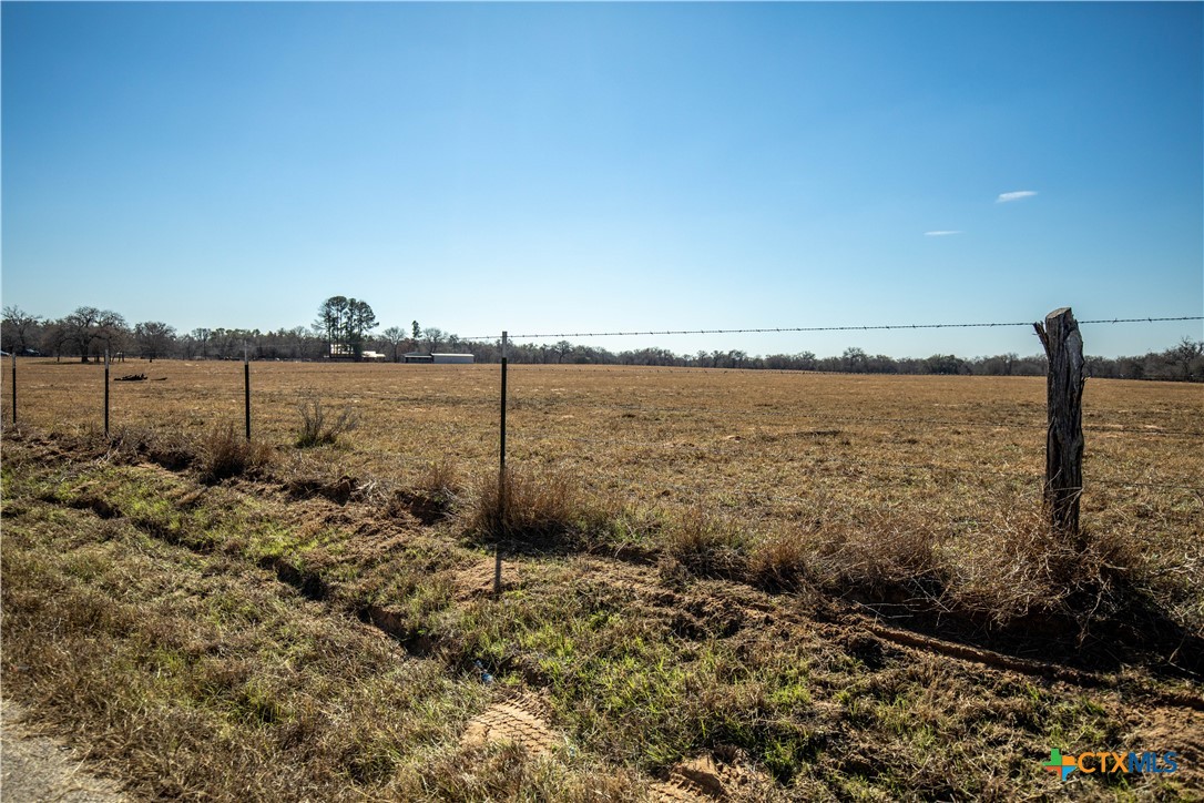 main property photo 17