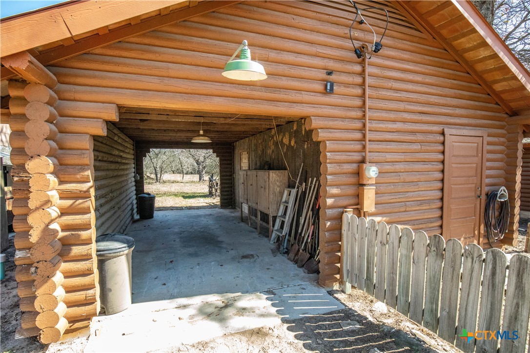main property photo 22