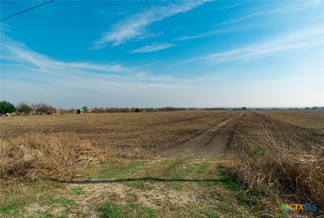 main property photo 11