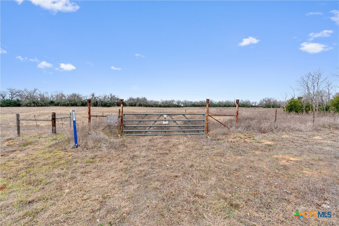 main property photo 7