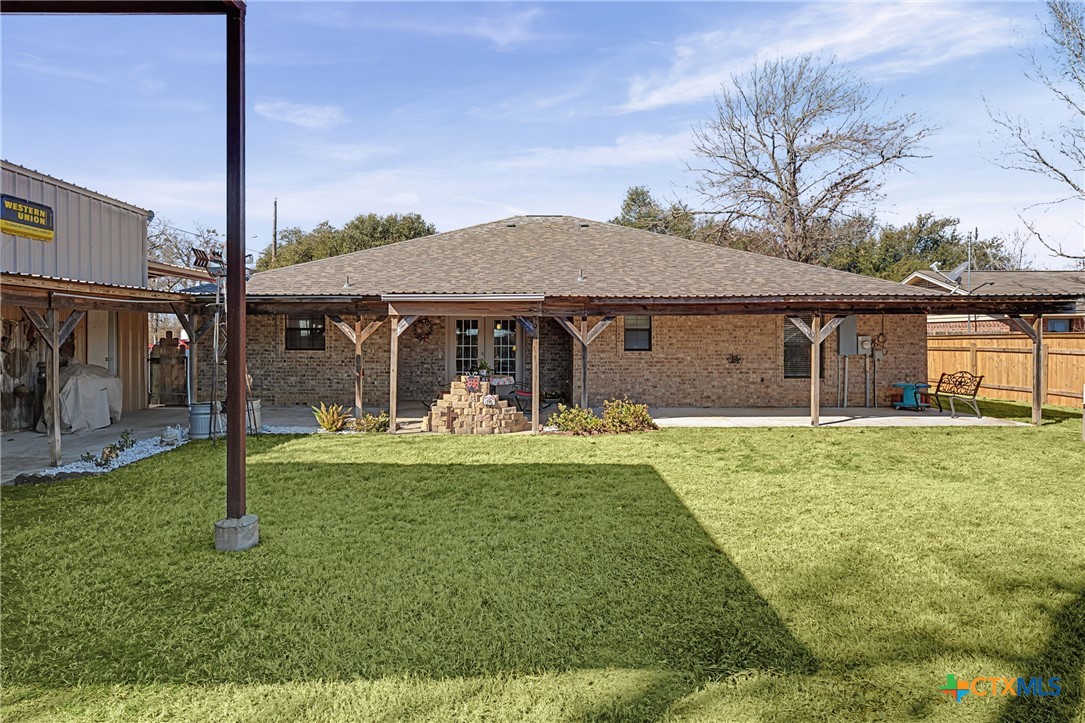 main property photo 34