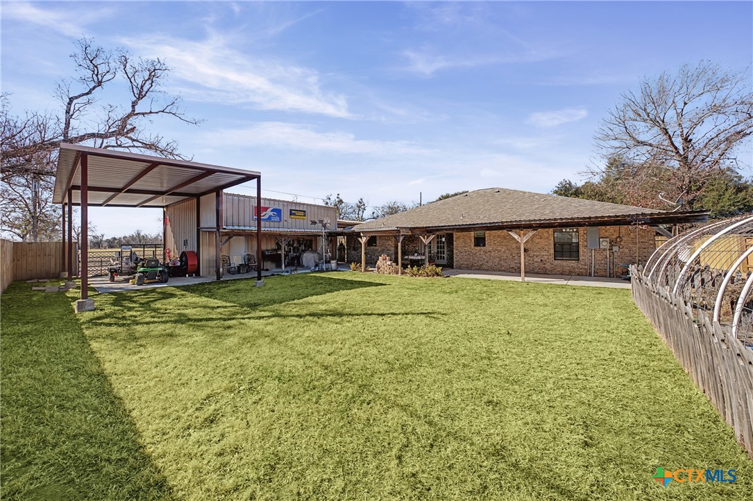 main property photo 36