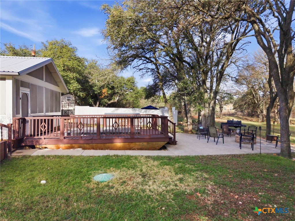 main property photo 29