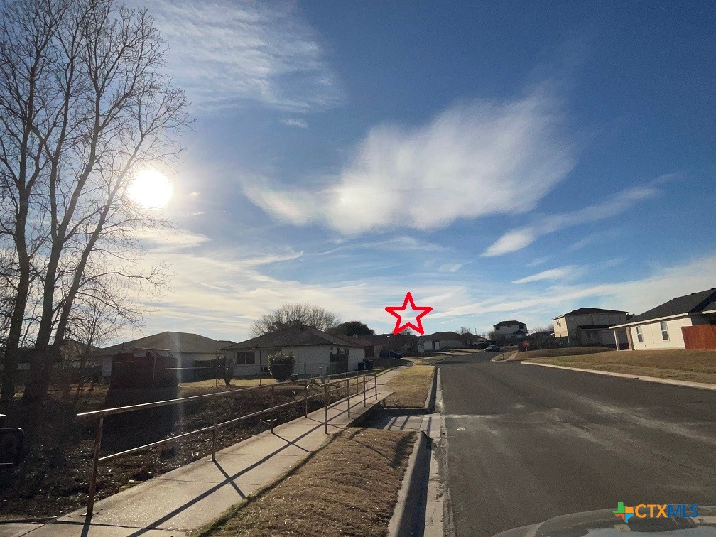 main property photo 25