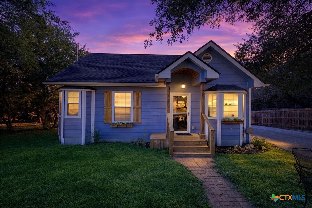 main property photo 2