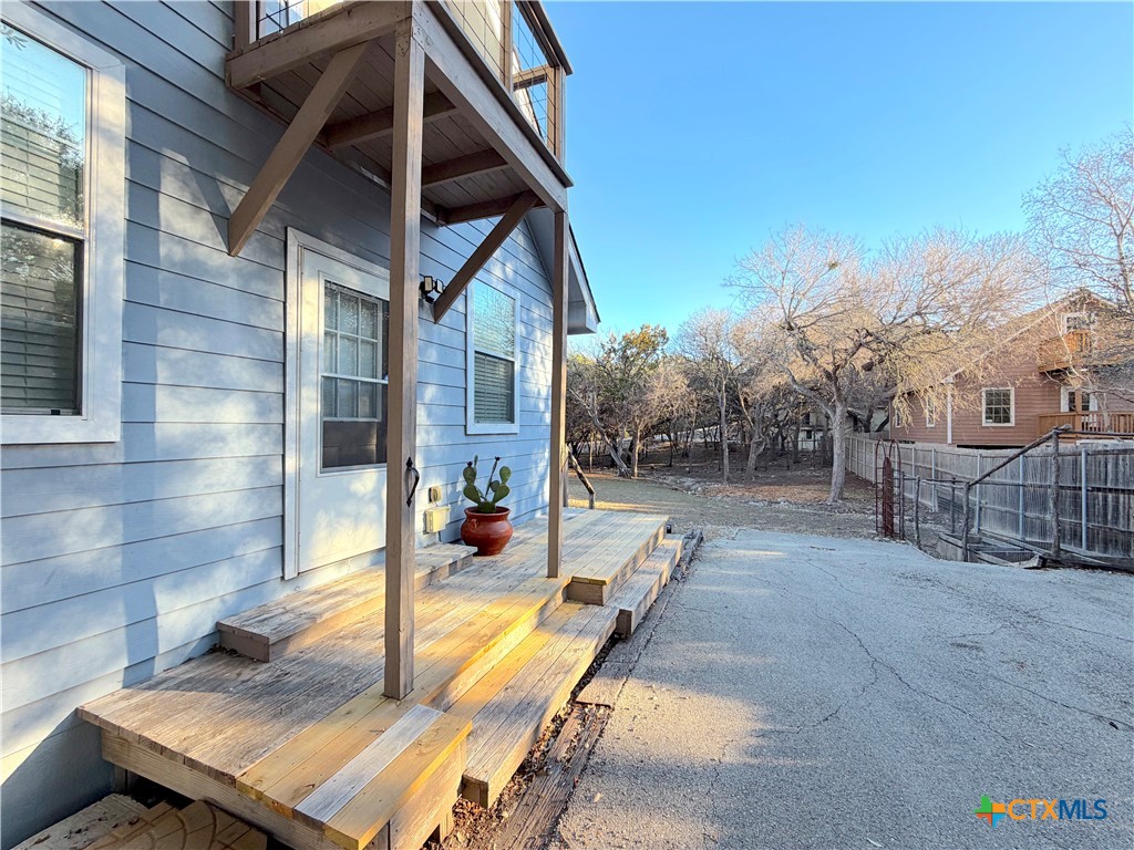 main property photo 27