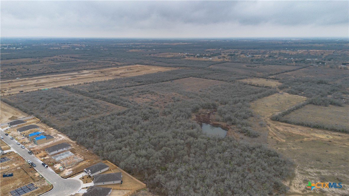 main property photo 10