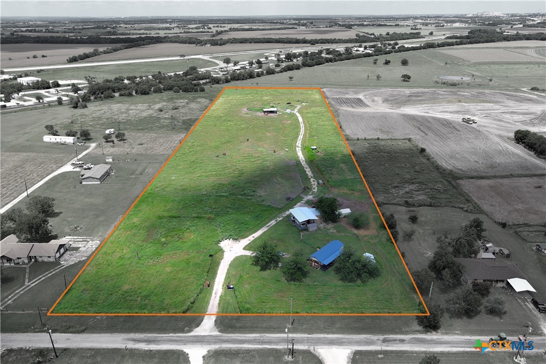 main property photo 10