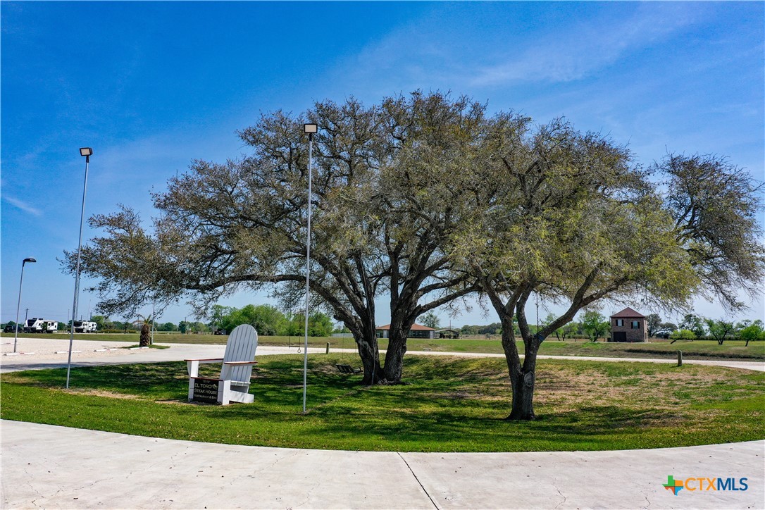main property photo 30