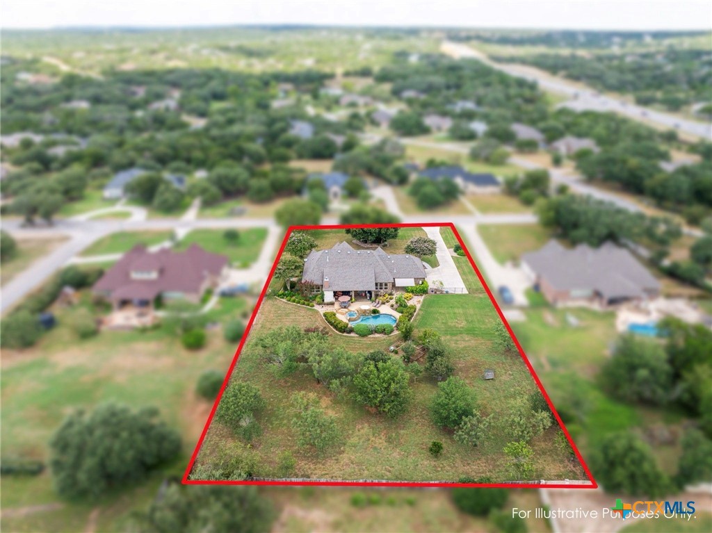 main property photo 3