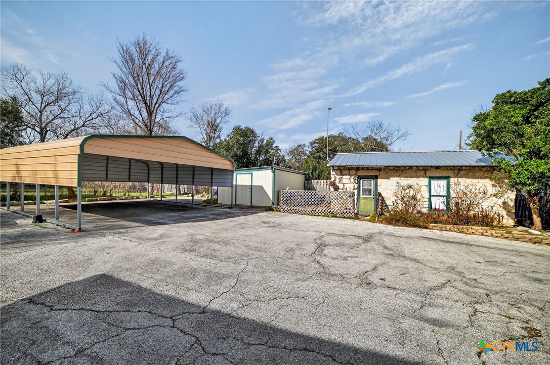 main property photo 32
