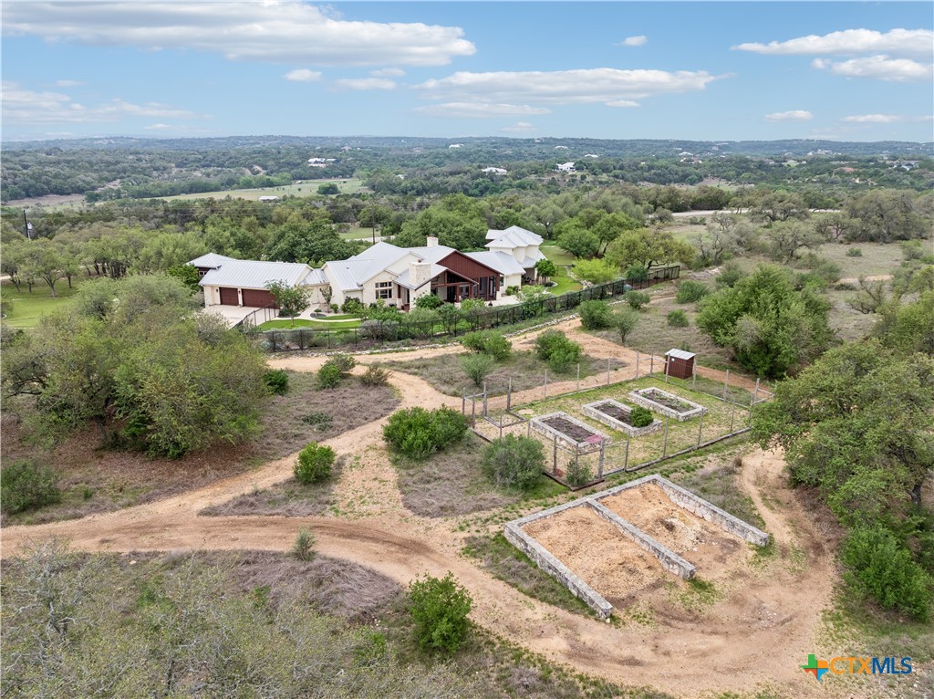 main property photo 47