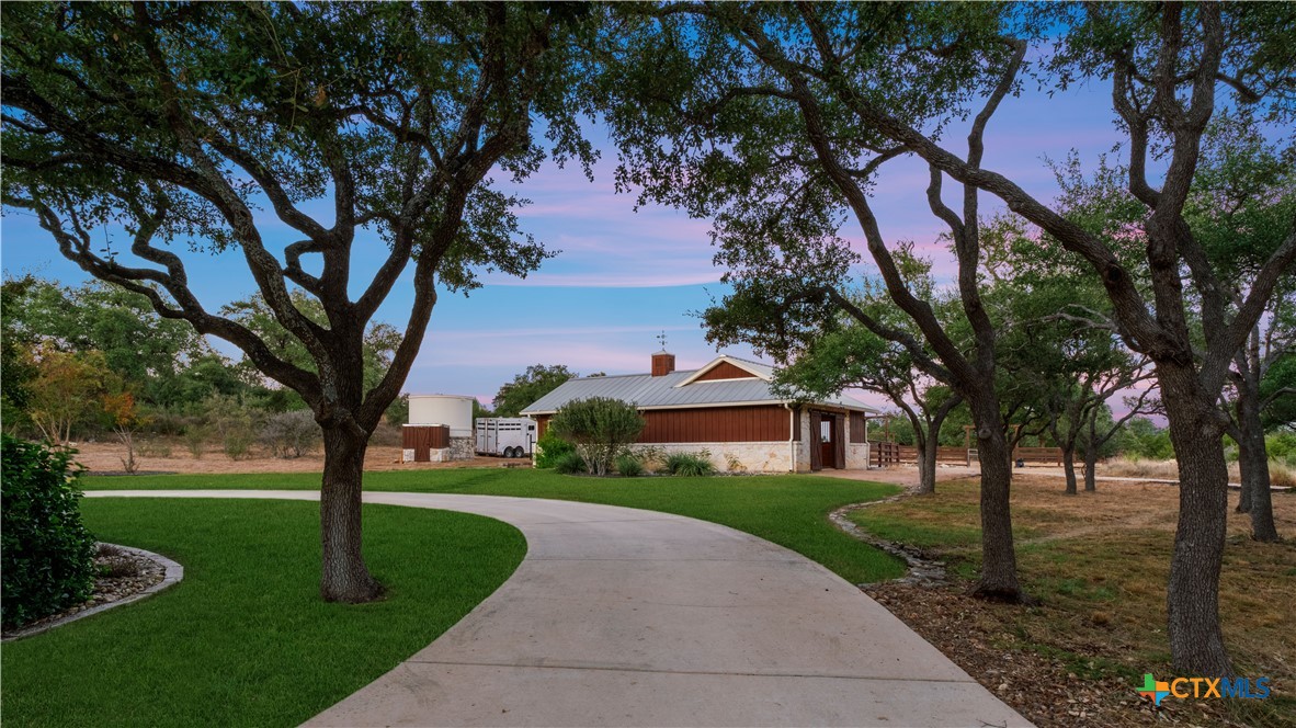 main property photo 5