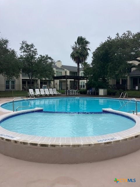 main property photo 38