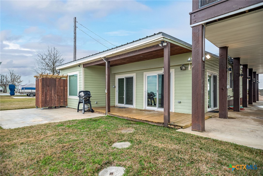 main property photo 7