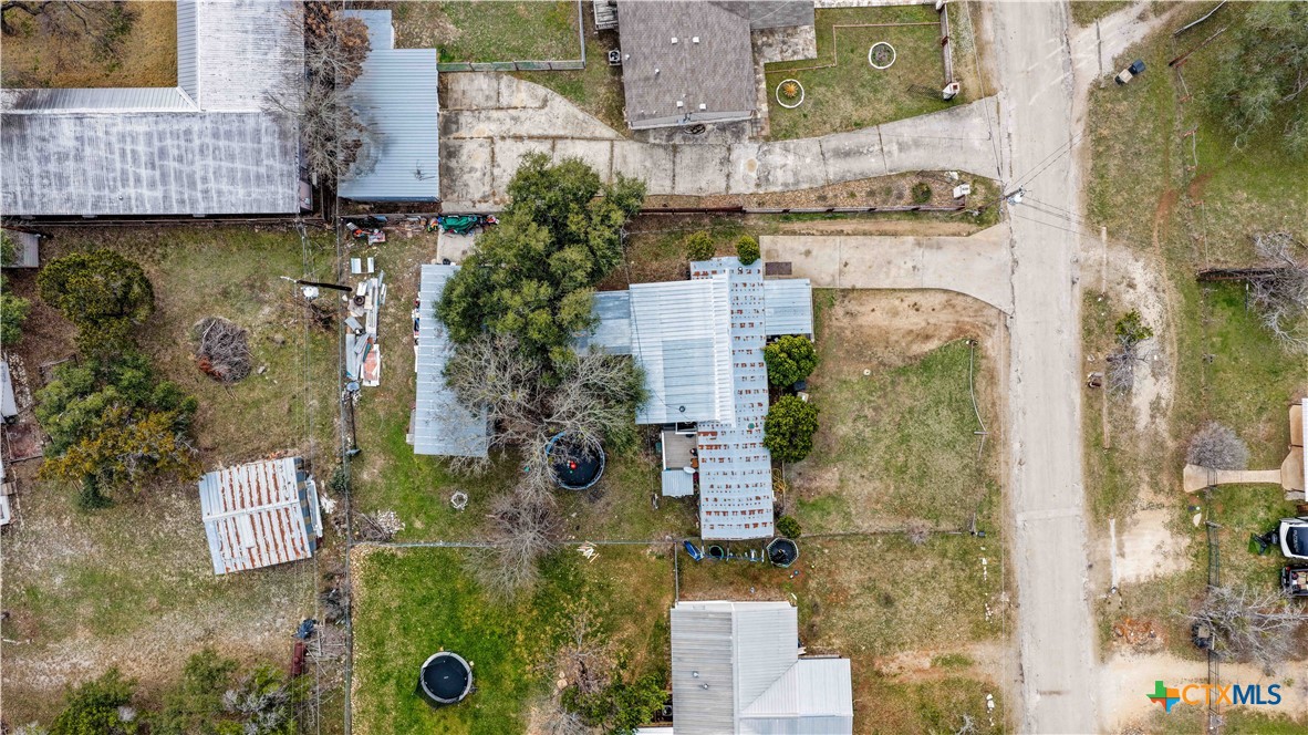 main property photo 26