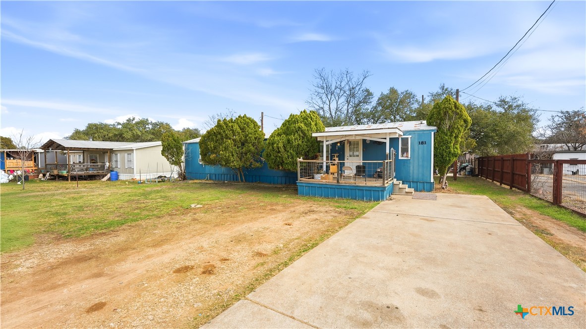 main property photo 4