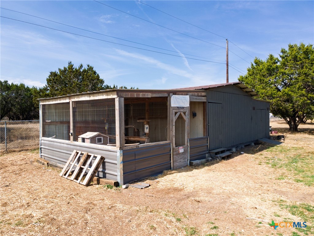 main property photo 26