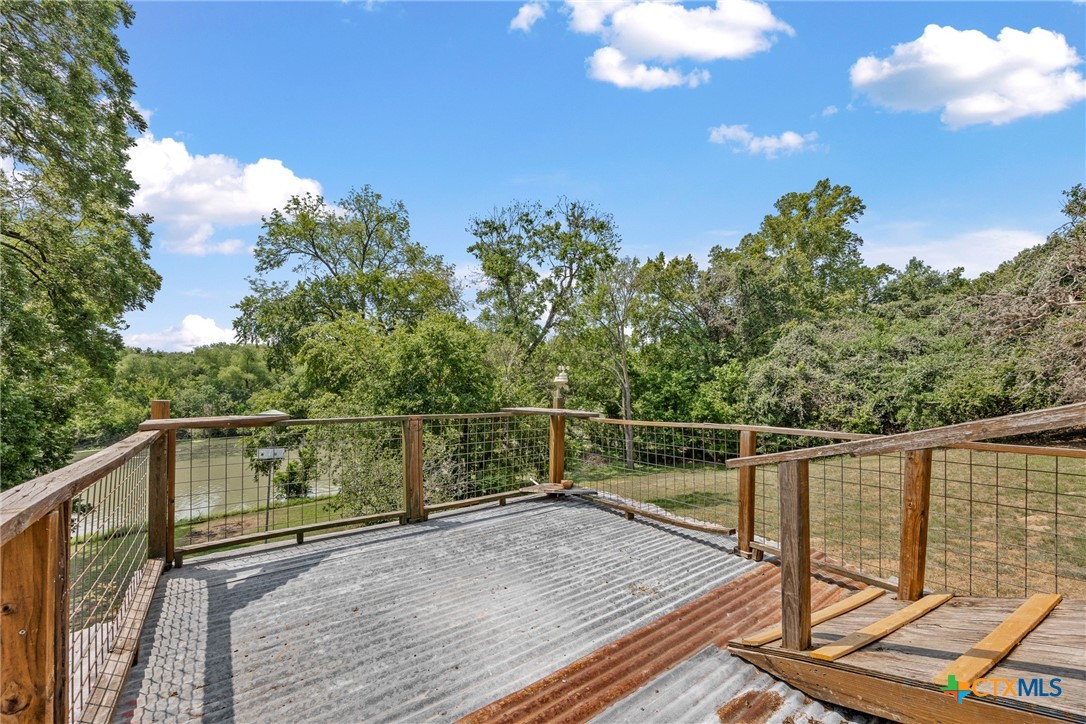 main property photo 37