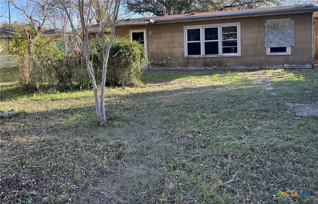main property photo 12