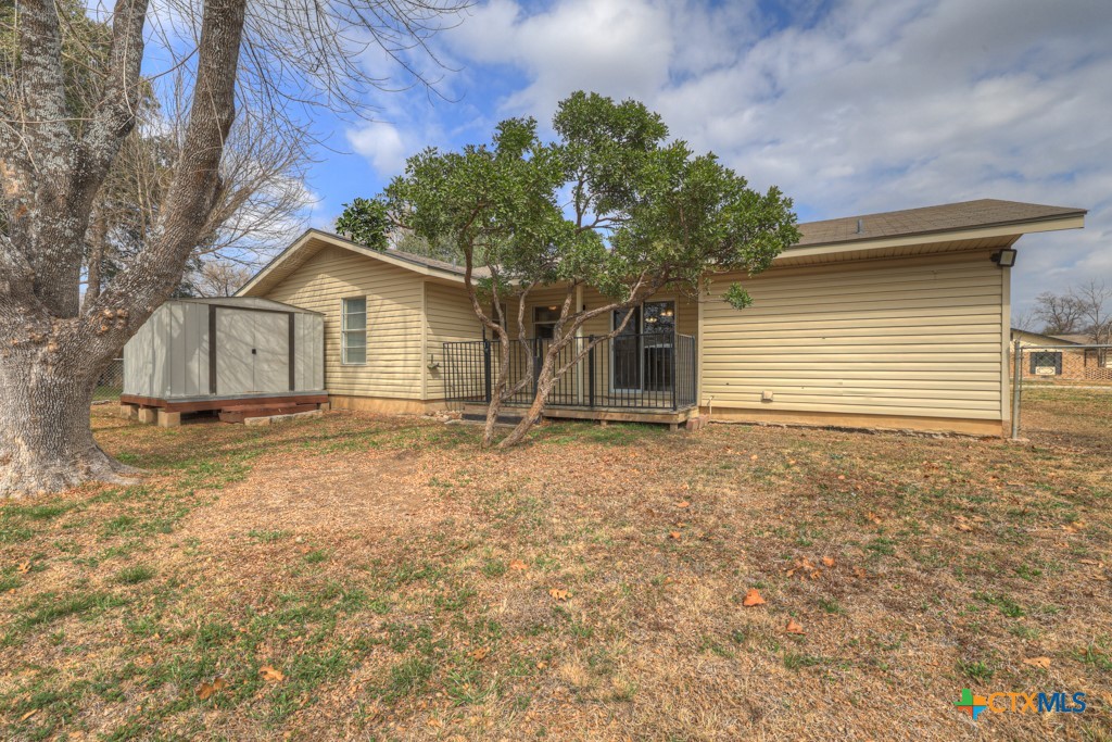main property photo 21