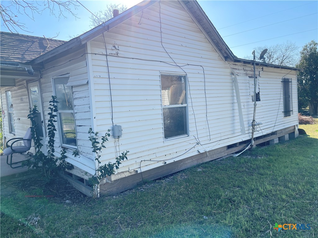 main property photo 5